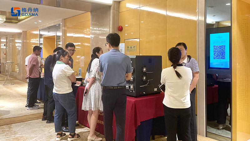 格丹納展會(huì)現(xiàn)場(chǎng)圖 格丹納展會(huì)現(xiàn)場(chǎng)圖